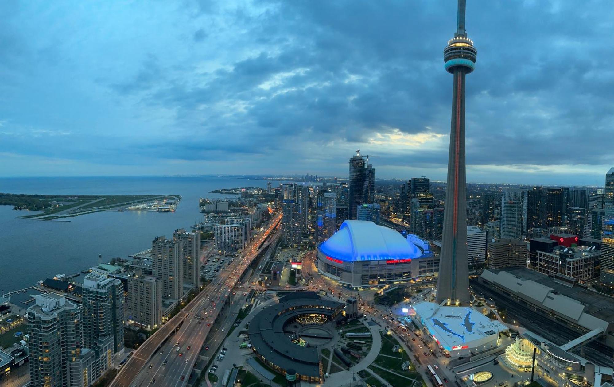 Downtown, Luxury Condo, Cn Tower, Rogers Center, Scocia Arena, Unobstructed View Toronto Dış mekan fotoğraf