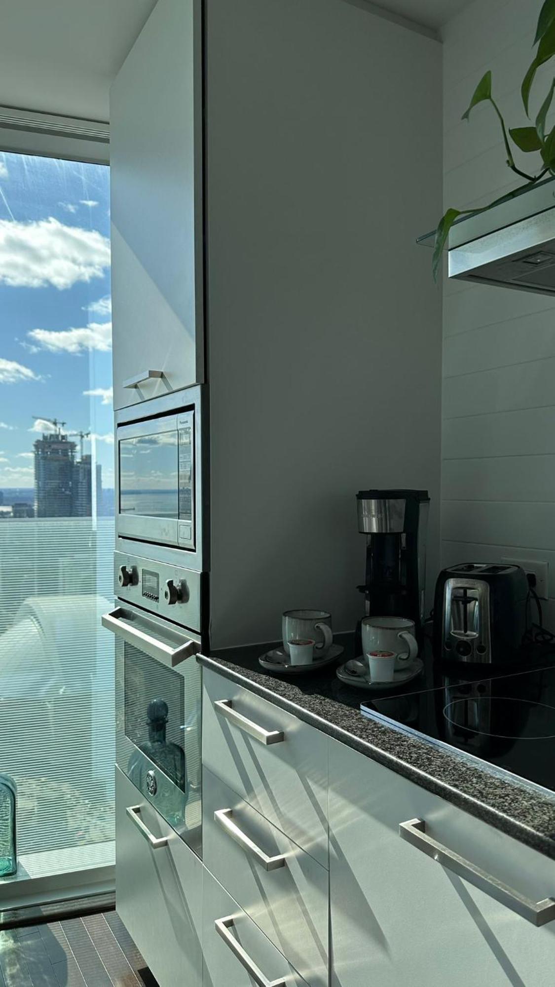 Downtown, Luxury Condo, Cn Tower, Rogers Center, Scocia Arena, Unobstructed View Toronto Dış mekan fotoğraf